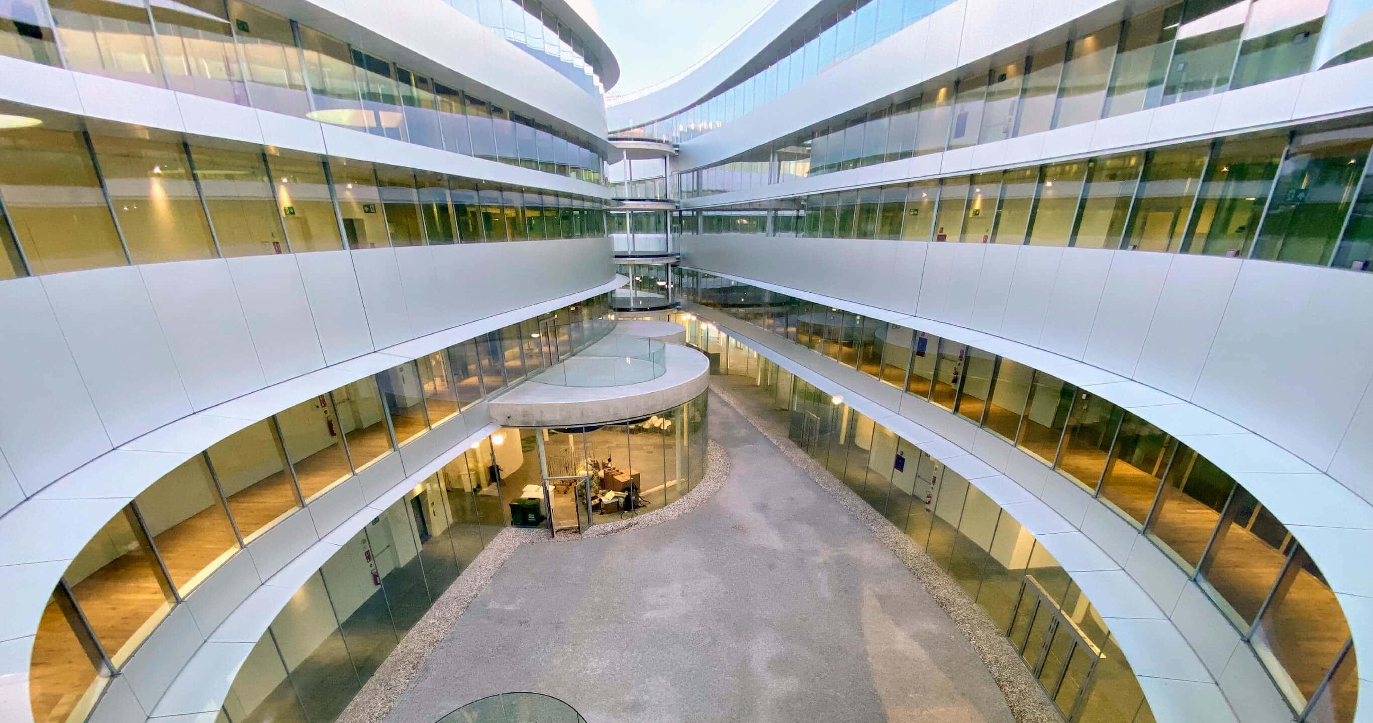 Circular Fashion Management: Building Sustainable Value Chains | Online Certificate Program