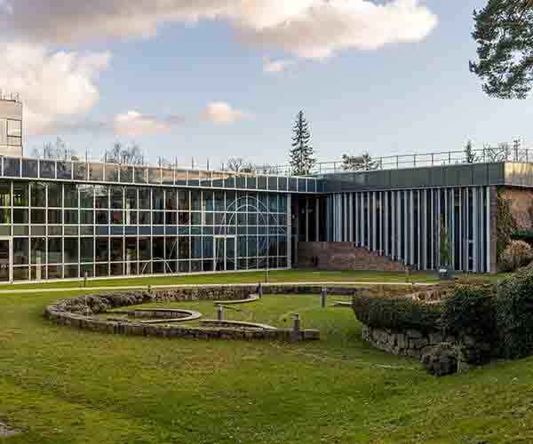 INSEAD Sustainability Leadership Programme for Senior Executives